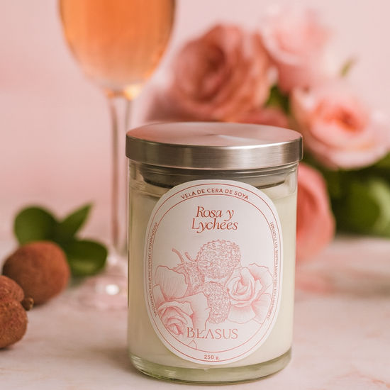 VELA AROMATICA ROSA Y LYCHE 250 gr